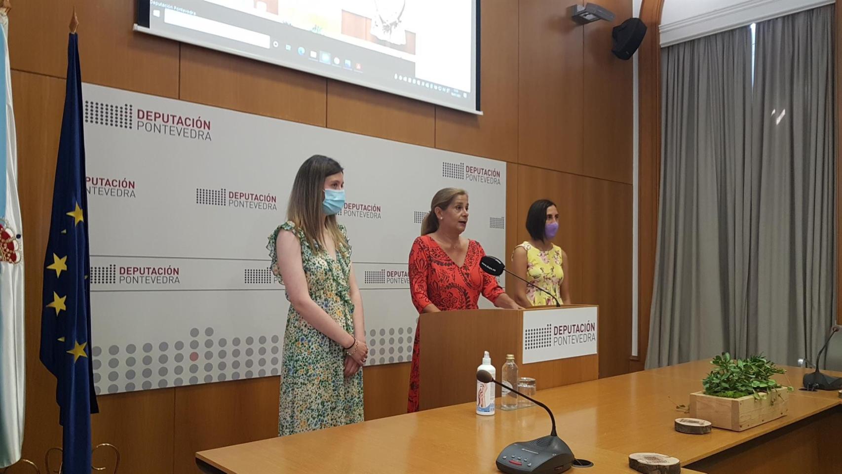 Rueda de prensa de la presidenta de la Diputación de Pontevedra, Carmela Silva.