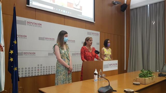 Rueda de prensa de la presidenta de la Diputación de Pontevedra, Carmela Silva.