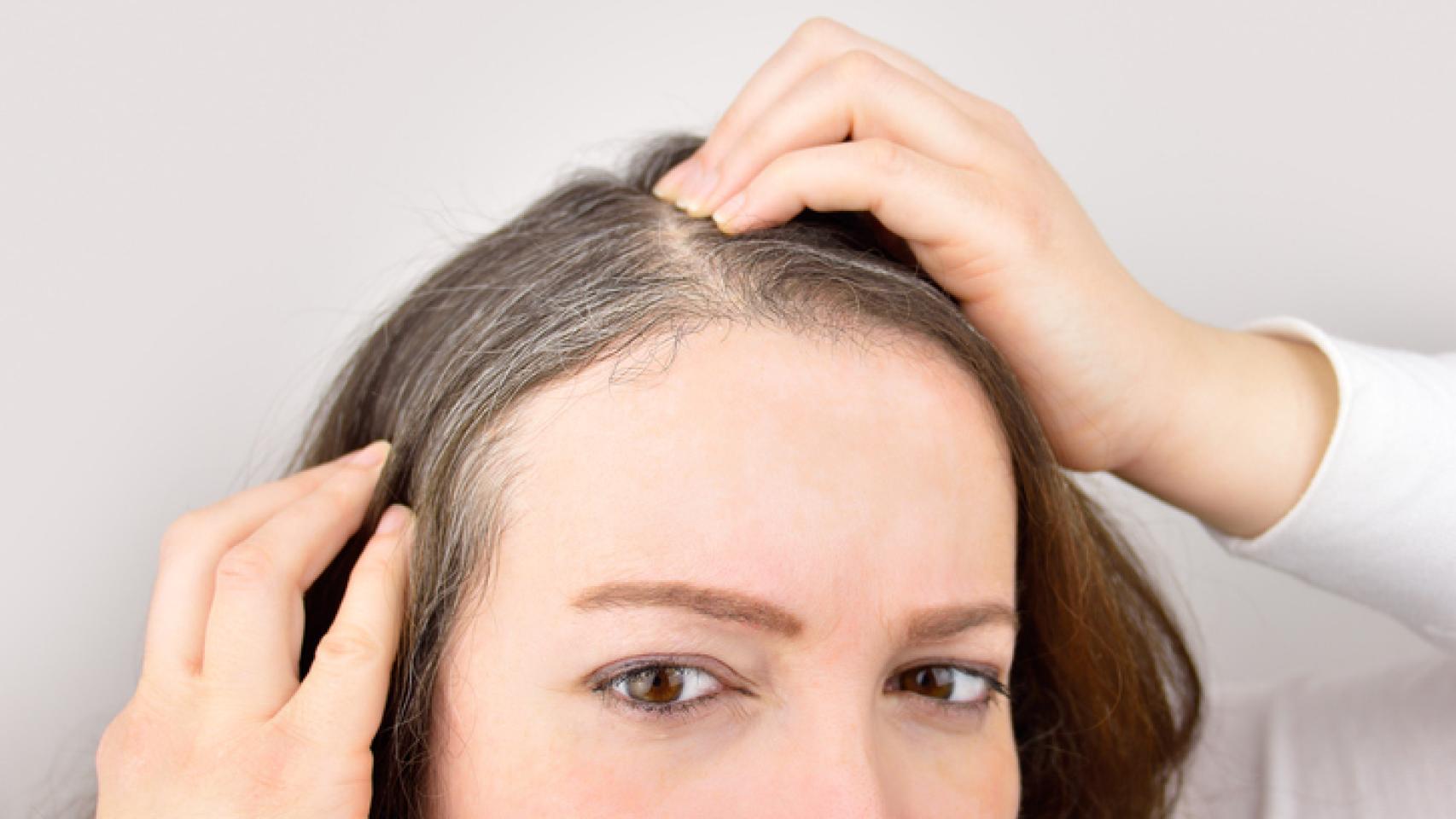 Consejos para evitar (y reducir) las canas.