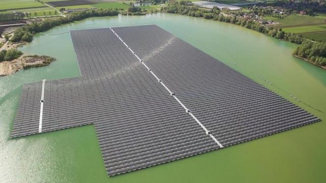 Fotovoltaica flotante.