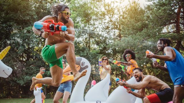 Las mejores pistolas de agua para regalar este verano