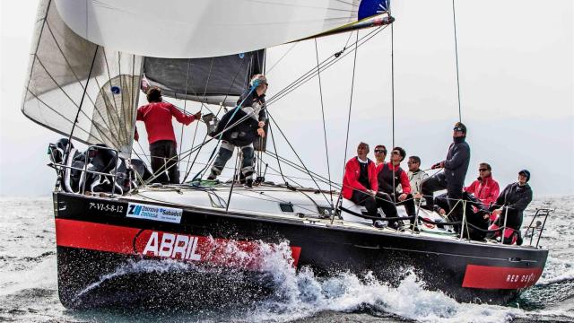 El Aceites Abril de los hermanos Pérez Canal