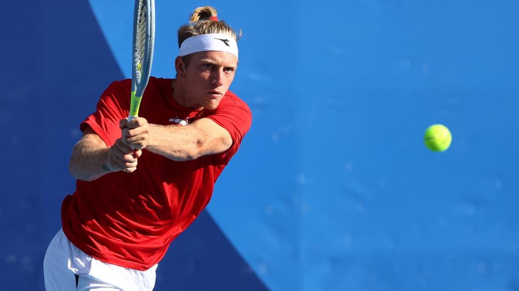 Davidovich durante un partido en Tokio 2020