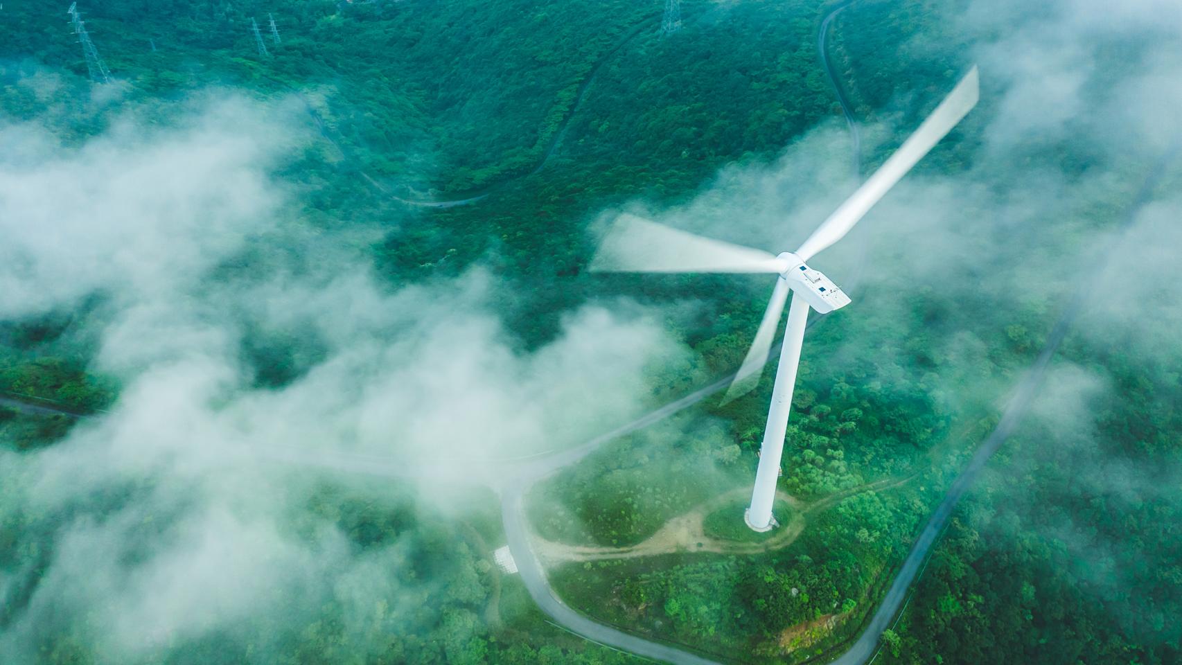 Un aerogenerador de energía eléctrica.