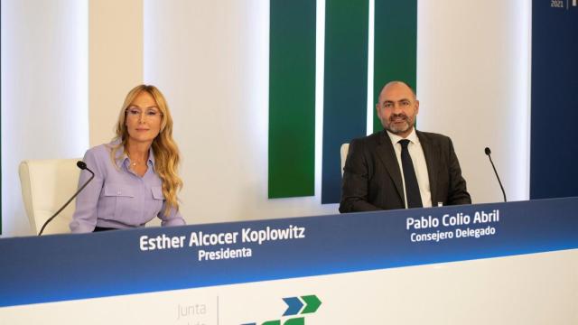 Esther Alcocer Koplowitz y Pablo Colio.