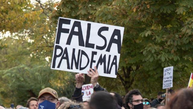 Las sectas aprovechan los movimientos negacionistas para captar seguidores.