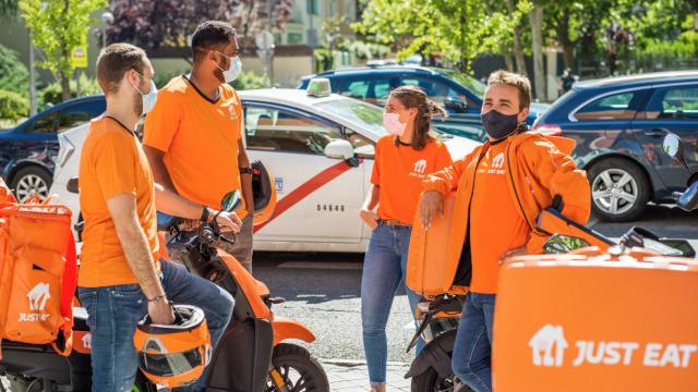 Just Eat negocia con los sindicatos el primer convenio colectivo para ‘riders’