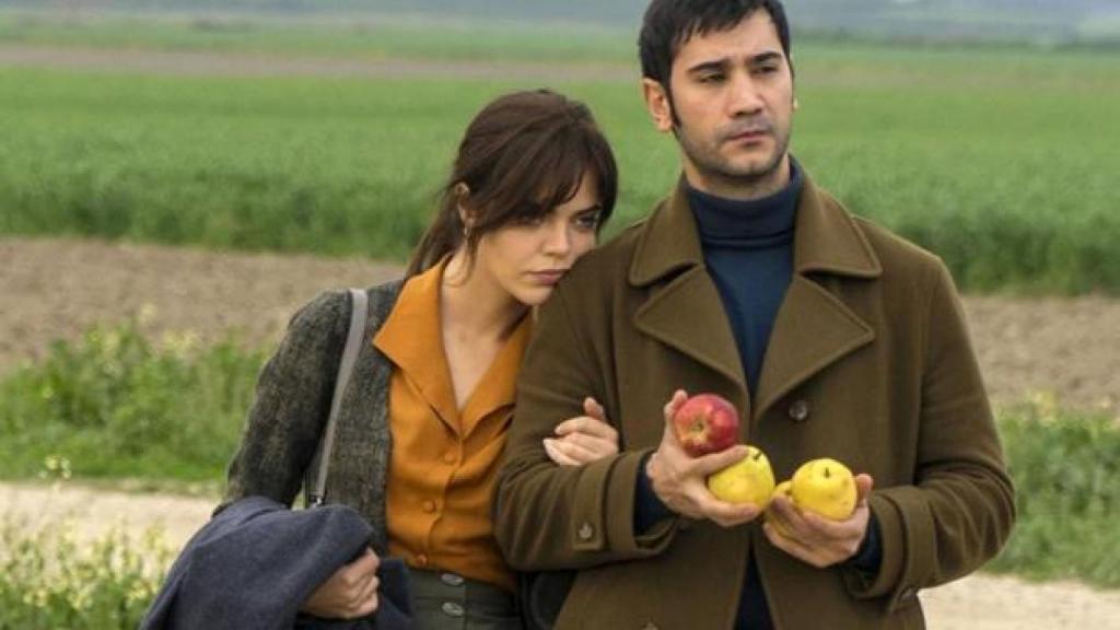 'Tierra amarga' no ha parado de mejorar y ha recortado distancias con su rival.