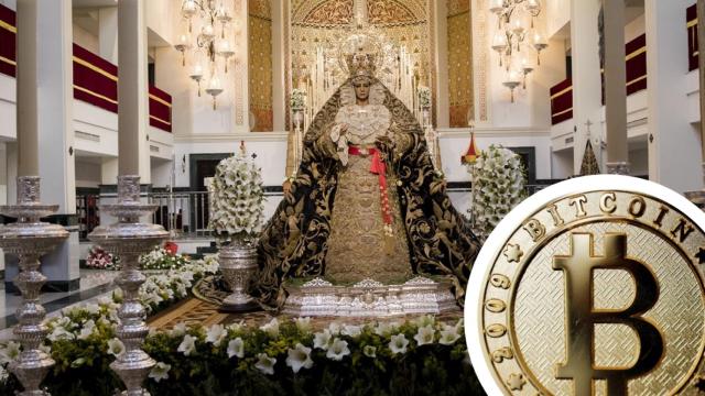 La Virgen de la Esperanza en Semana Santa.