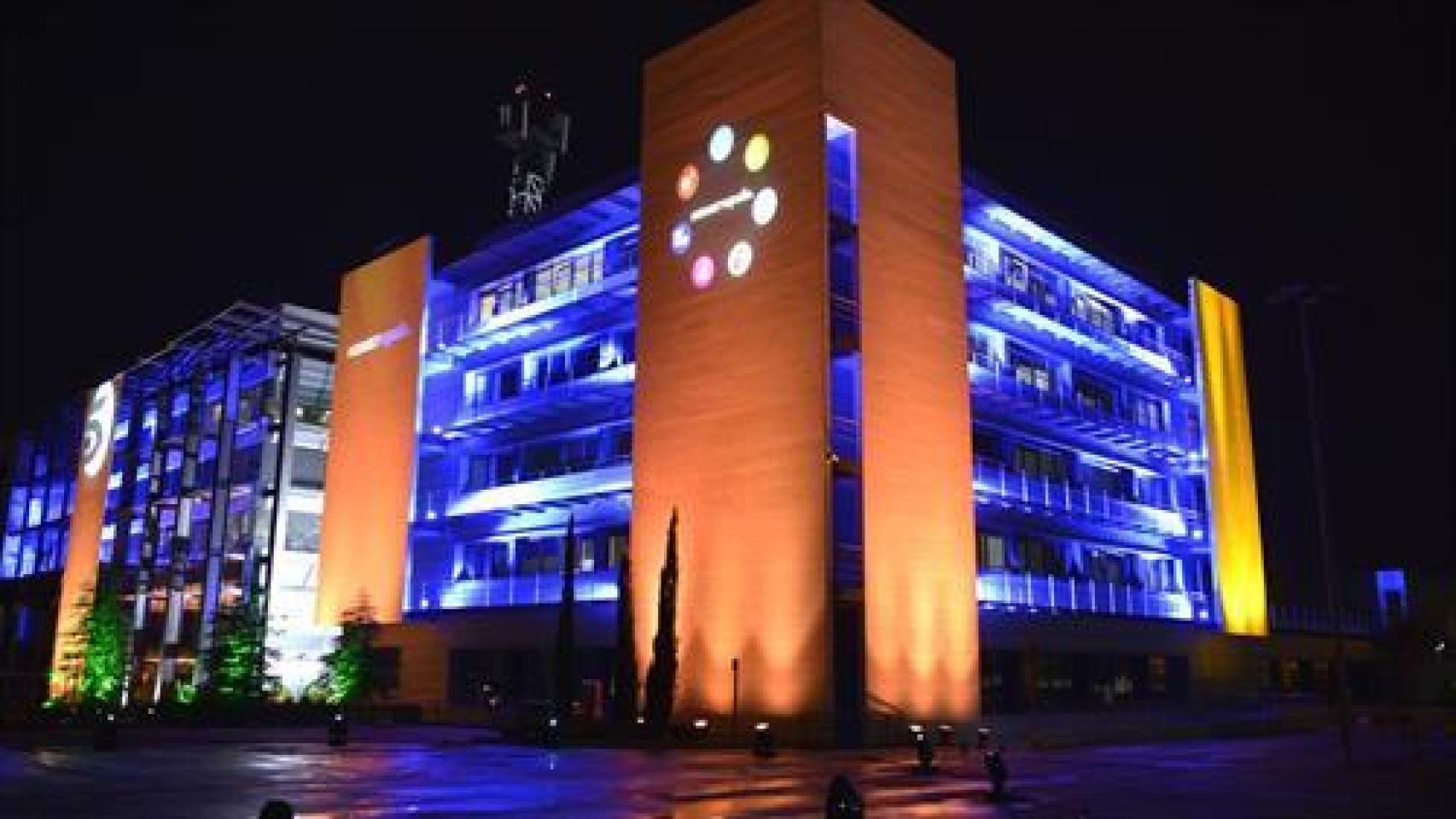 La CNMC multa a Mediaset por emitir contenido mal calificado en horario de protección de menores