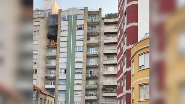 Incendio en un edificio de Ronda de Don Bosco.