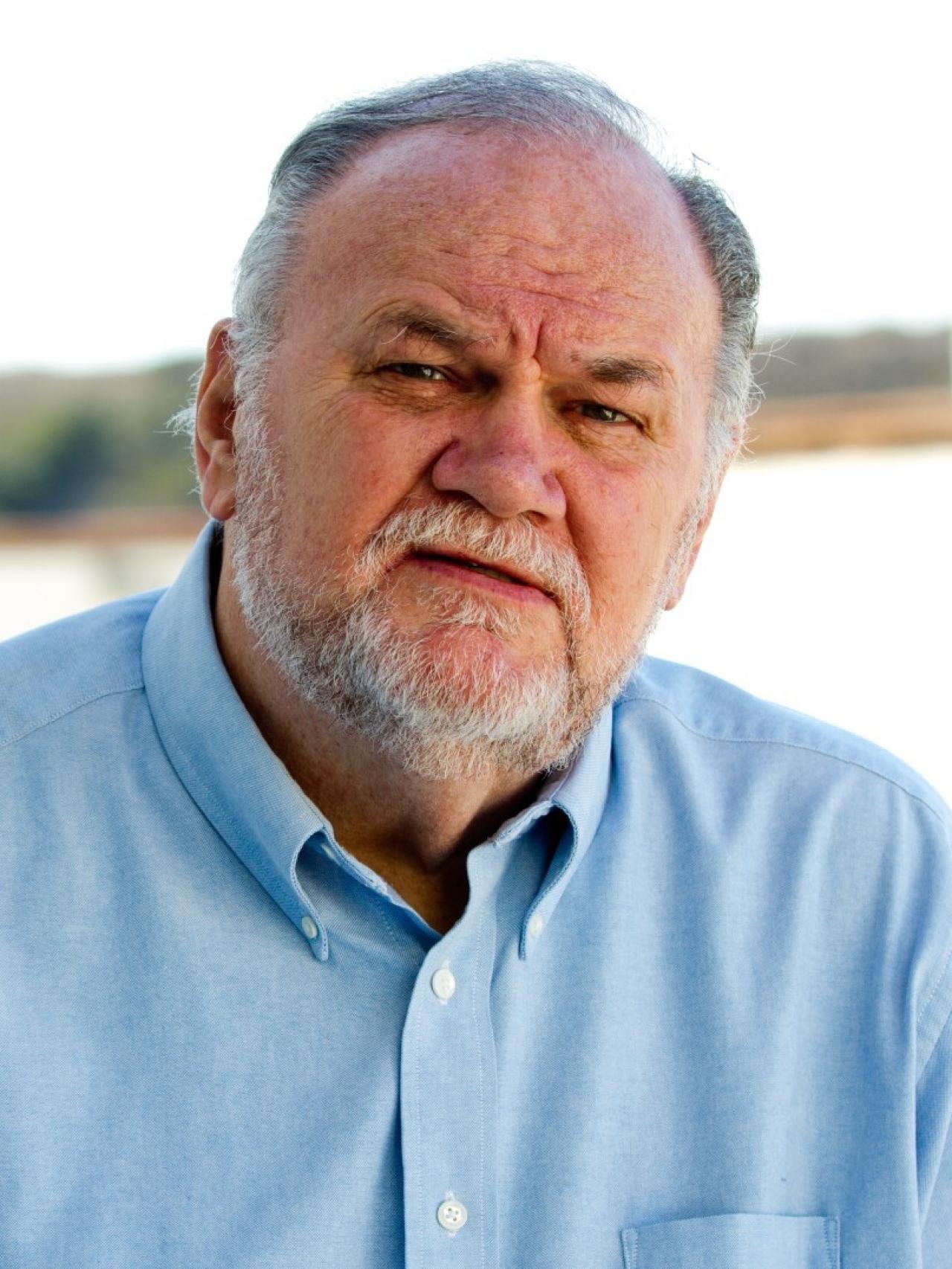 Tomás Markle.