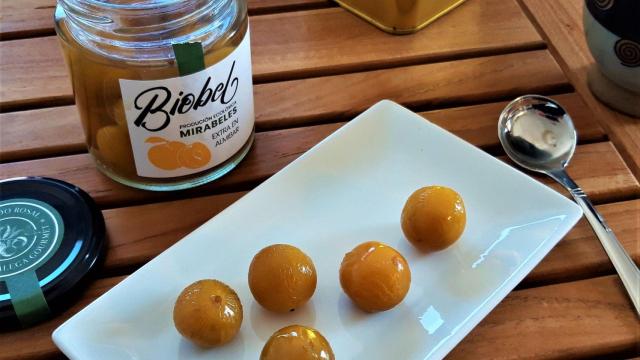Mirabeles en almíbar de la gallega Mirabel do Rosal a través de su marca Biobel.