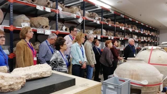 Acercar la cultura a las personas con Alzheimer: Alicante impulsa un proyecto pionero.