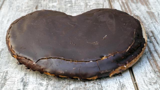 Una palmera de chocolate cargadita de azúcar.