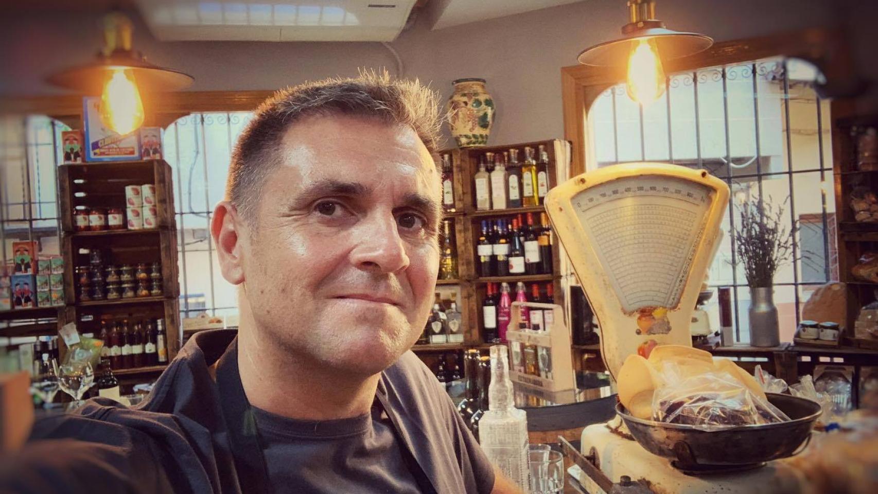 El periodista Jorge Jaramillo, 'enmandilado' en el negocio familiar
