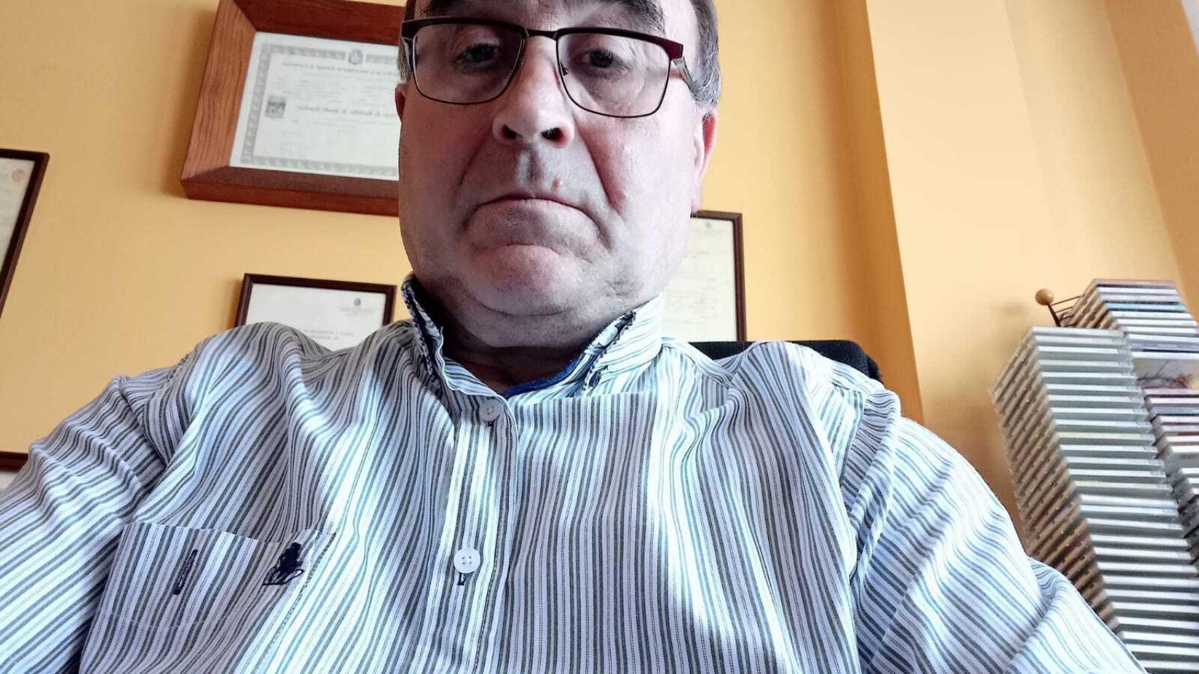 Suso ha sido profesor durante 40 años en el Colegio Obradoiro.