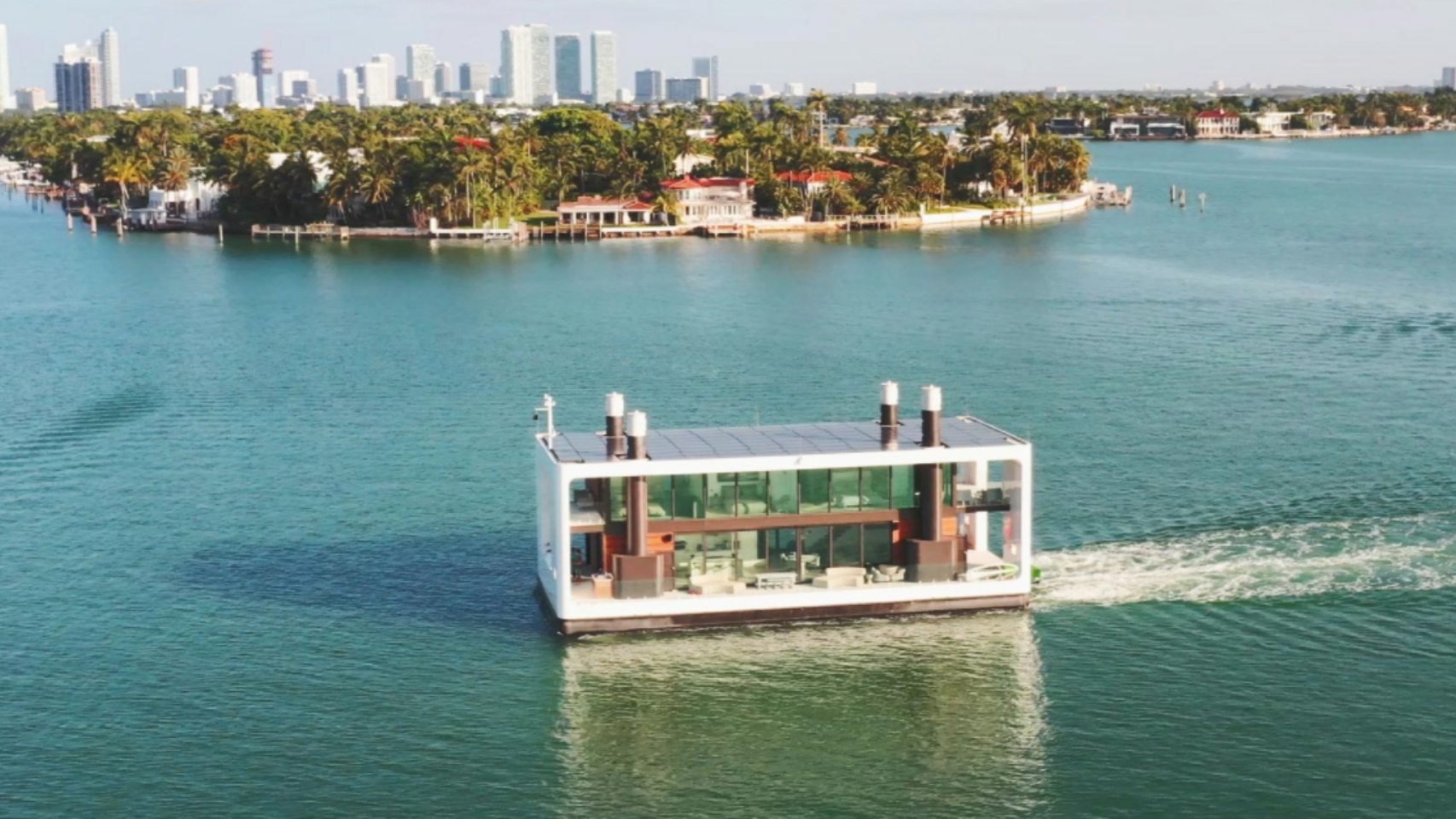 Arkup 75, el barco eléctrico solar que es una mansión