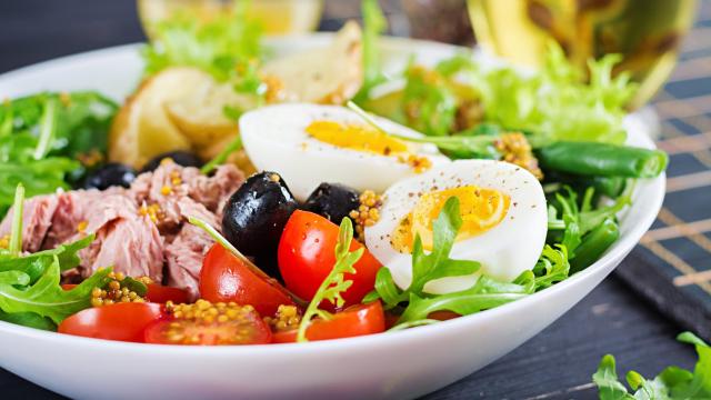 Cómo hacer ensalada de atún