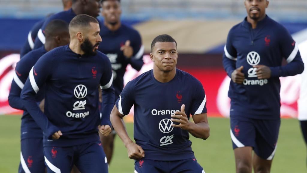 Kylian Mbappé, con Francia