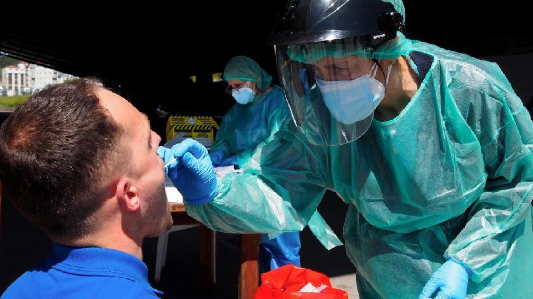 La Comunidad Valenciana es la segunda de España que menos pruebas hizo en agosto para detectar la Covid.