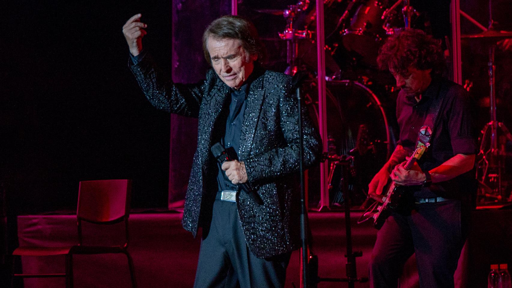 Raphael, durante su concierto en el Starlite este verano.