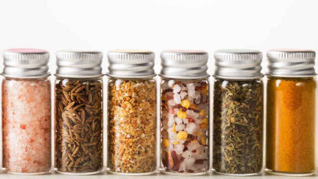 Alimentación: sales, especias...