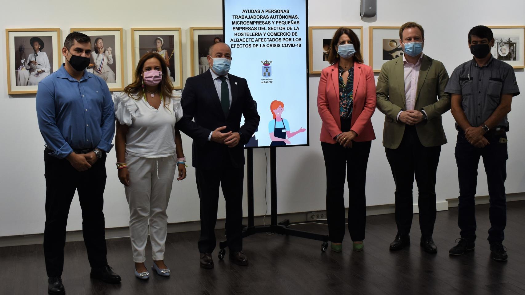 Emilio Sáez, alcalde de Albacete, en el acto donde ha anunciado las ayudas