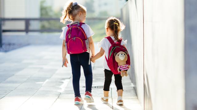 La ropa de niña que no puede faltar para la vuelta al cole 2021