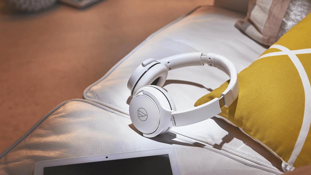 Los auriculares inalámbricos tienen la desventaja de la conexión Bluetooth