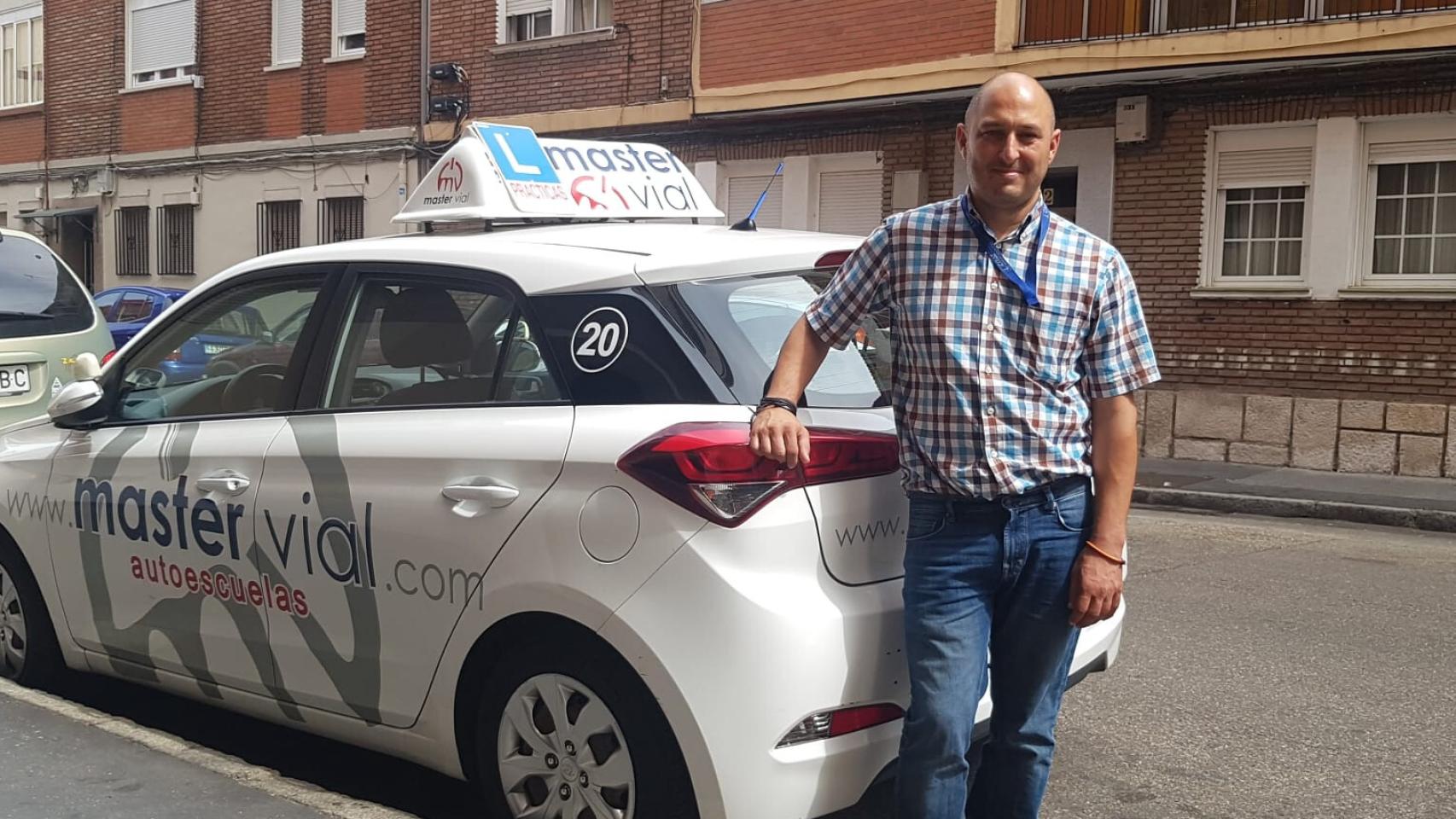 Arcadio González, presidente de la Federación de Autoescuelas de Castilla y León