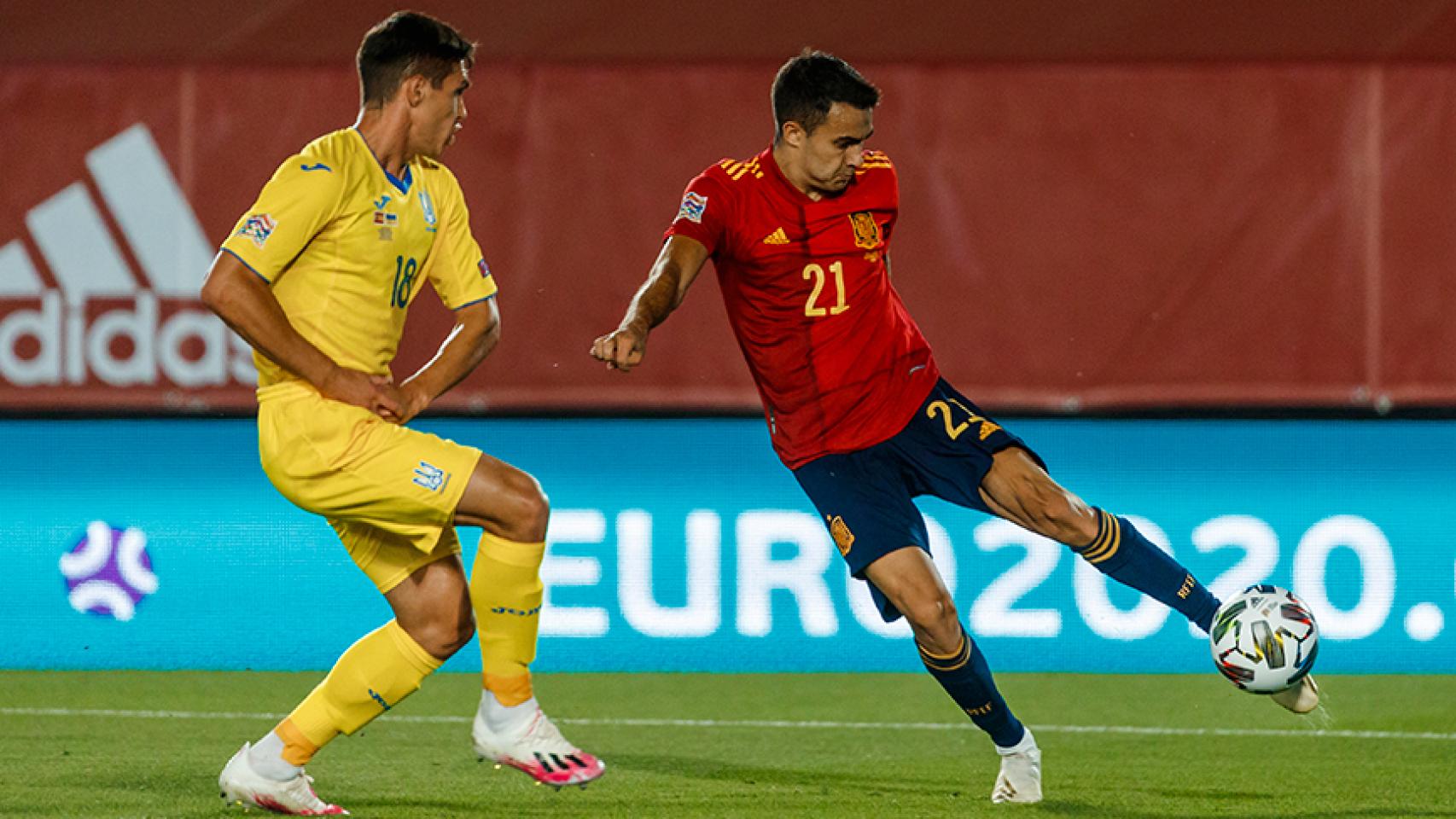 Sergio Reguilón, con la Selección