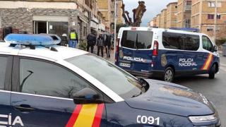 Agentes de la Policía Nacional en una calle de Madrid. EP