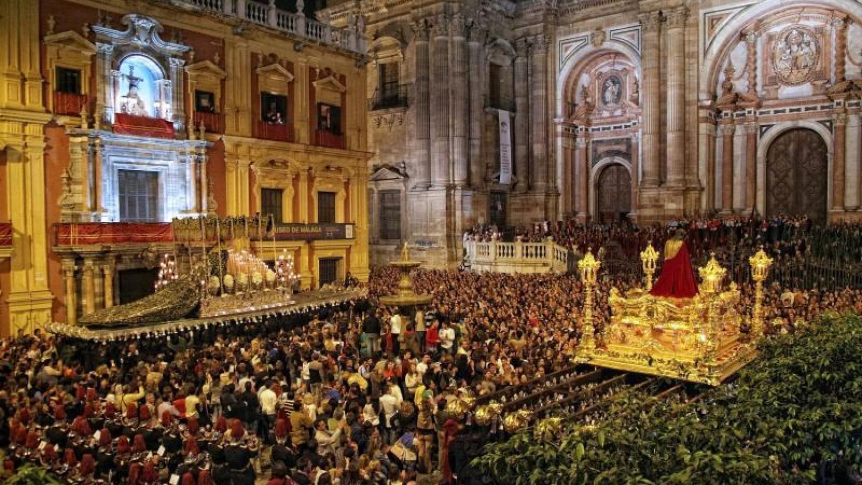 Acto de la cofradías de los Estudiantes en Semana Santa.
