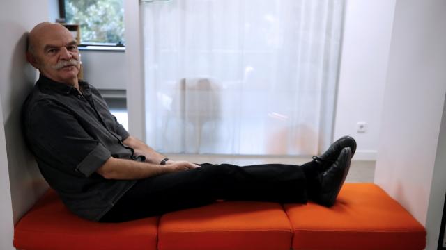 El escritor y periodista Martín Caparrós este martes en la sede de la editorial Penguin Random House en Madrid.