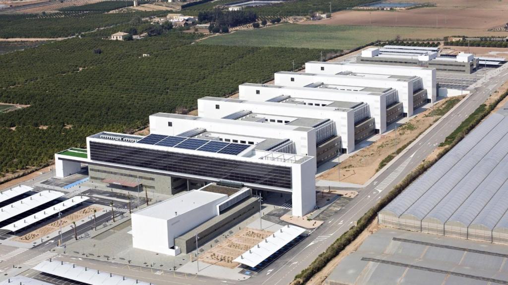 Una vista aérea del Hospital Los Arcos de San Javier.