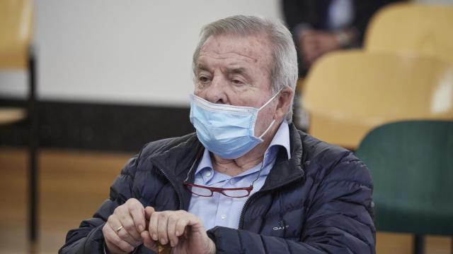 El expresidente del Club Atlético Osasuna Pachi Izco, el día de la reanudación de su juicio, en el Palacio de la Justicia de Pamplona