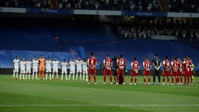 Minuto de silencio en el Real Madrid - Celta por las víctimas de la Covid-19