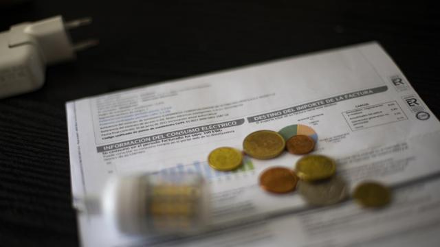 La bajada del impuesto eléctrico supondrá 380 millones menos en recaudación