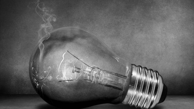 La luz anticipa la tormenta que espera a Sánchez