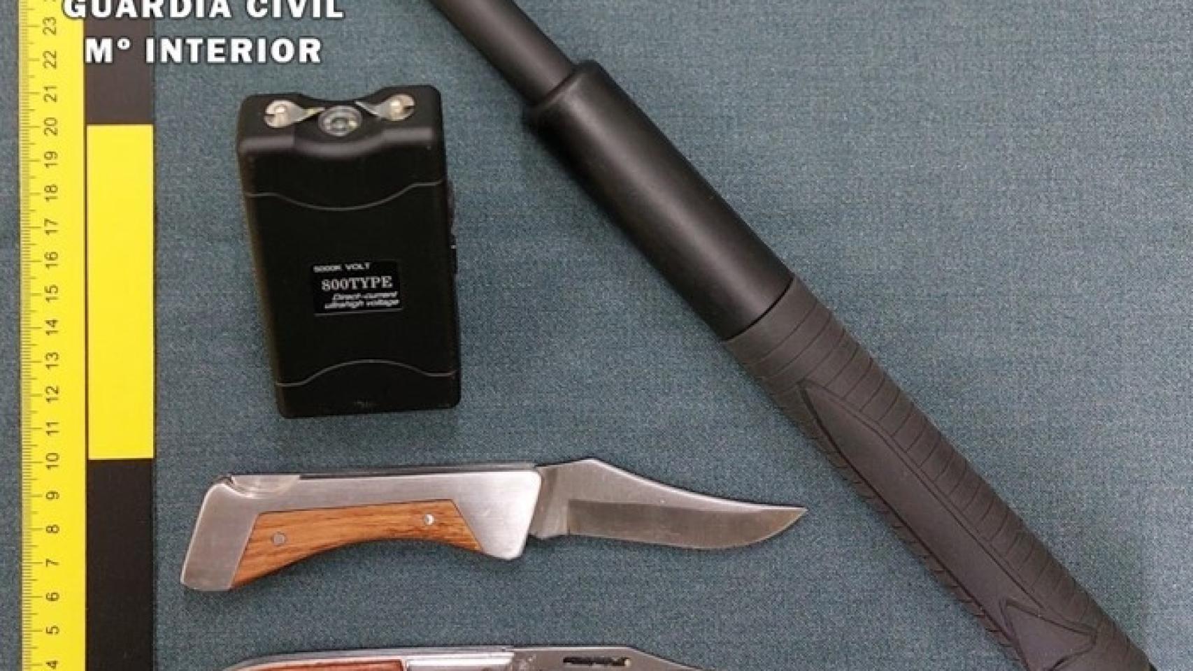 Armas prohibidas intervenidas en Burgos.