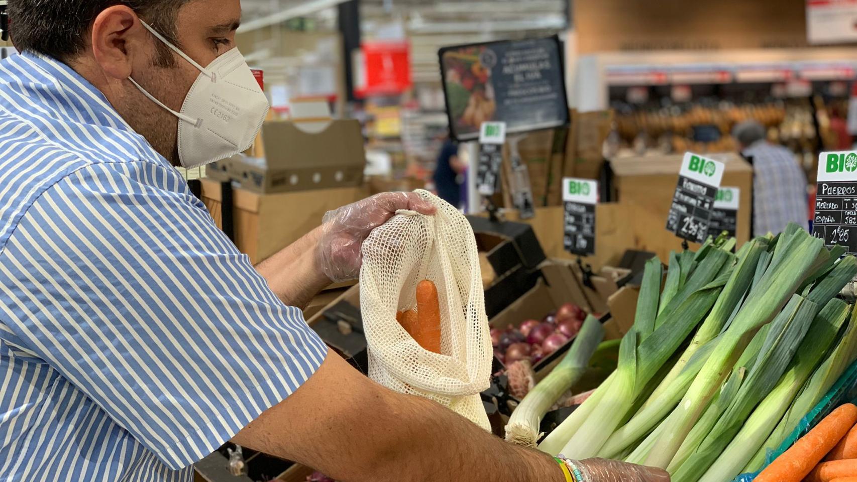 Carrefour eliminará 15.000 envases de plástico en los próximos cuatro años