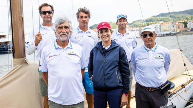Visita de la infanta Elena al Xacobeo 6mR Europeans 2021 organizado por el Real Club Náutico de Sanxenxo