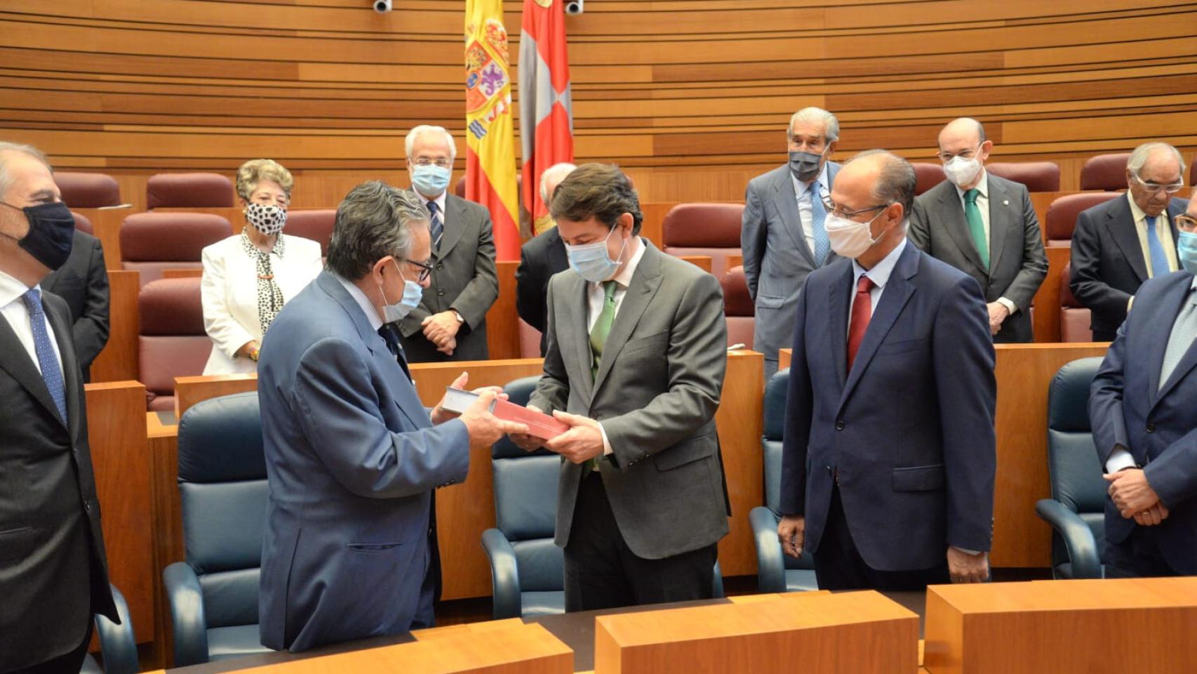 EL LEGADO DE LAS COMUNIDADES (5)