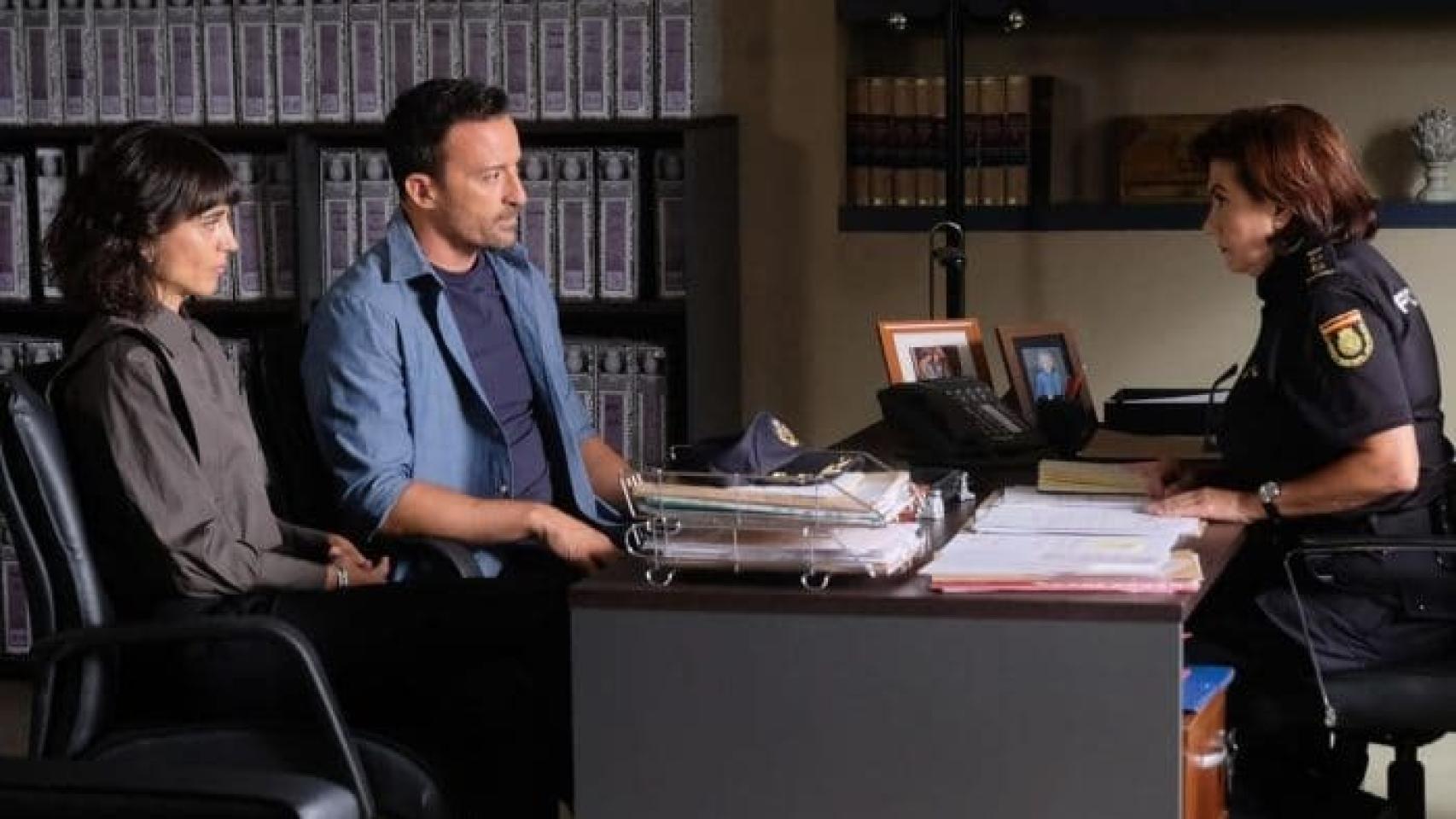 Avance semanal de 'Servir y proteger': el secreto de Martina, a punto de ver la luz