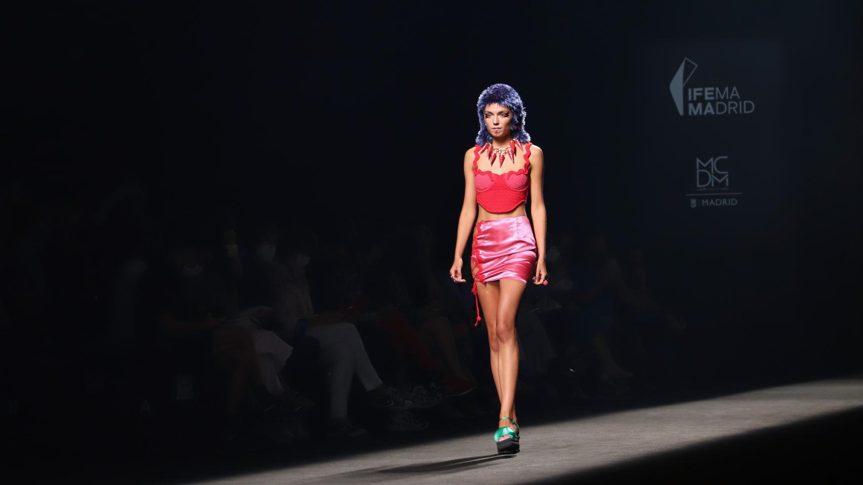 La firma 404 Studio se ha proclamado como vencedora de la 18ª edición de Mercedes-Benz Fashion Talent.