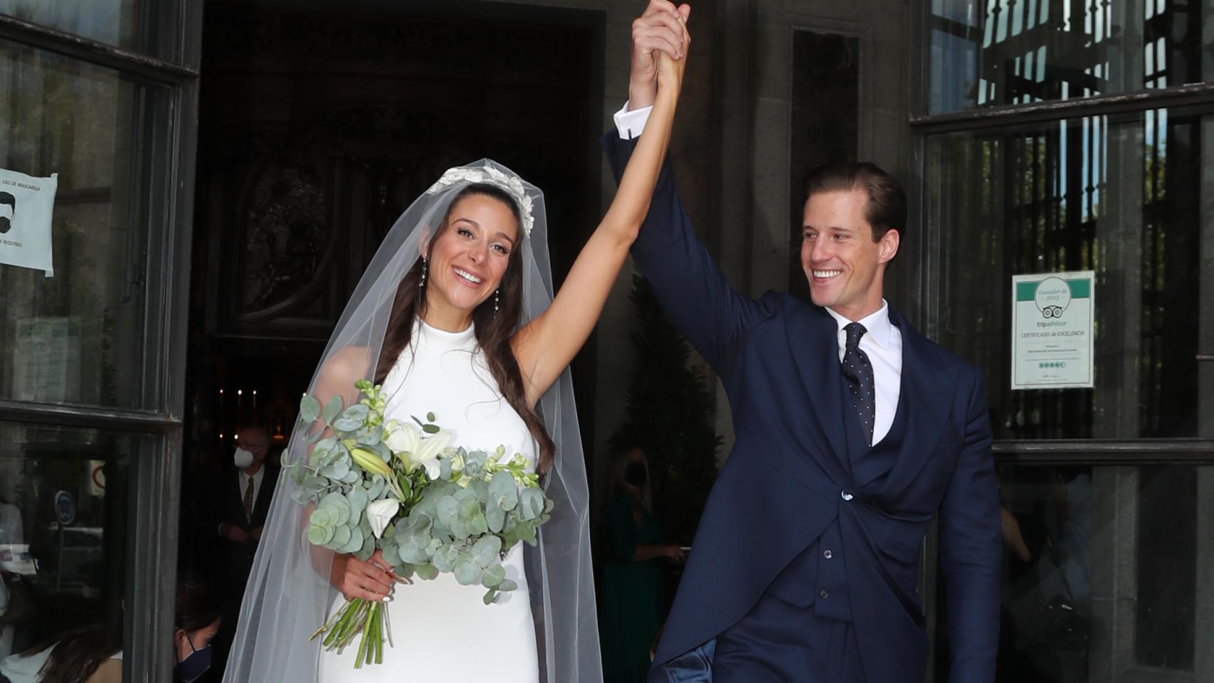 La llegada triunfal de la novia y una iglesia con historia: así ha sido la boda de la nieta de Jesús Gil y Philip Pérez-Cirera