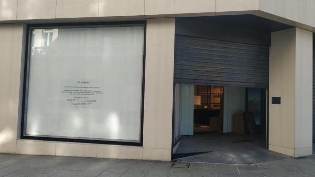 Tienda cerrada de Uterqüe en A Coruña