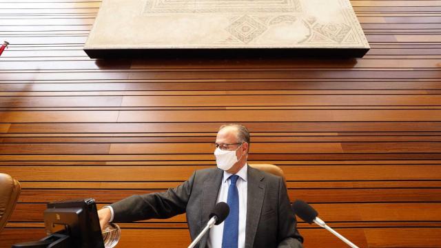 El presidente de las Cortes, Luis Fuentes