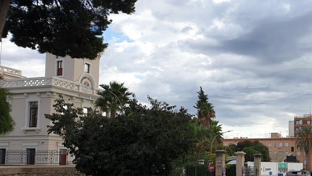 La Aemet sigue con nivel naranja de alerta por precipitaciones acumuladas de hasta 100 litros en doce horas.